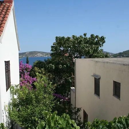 Apartmán By The Sea Rogoznica - 4263